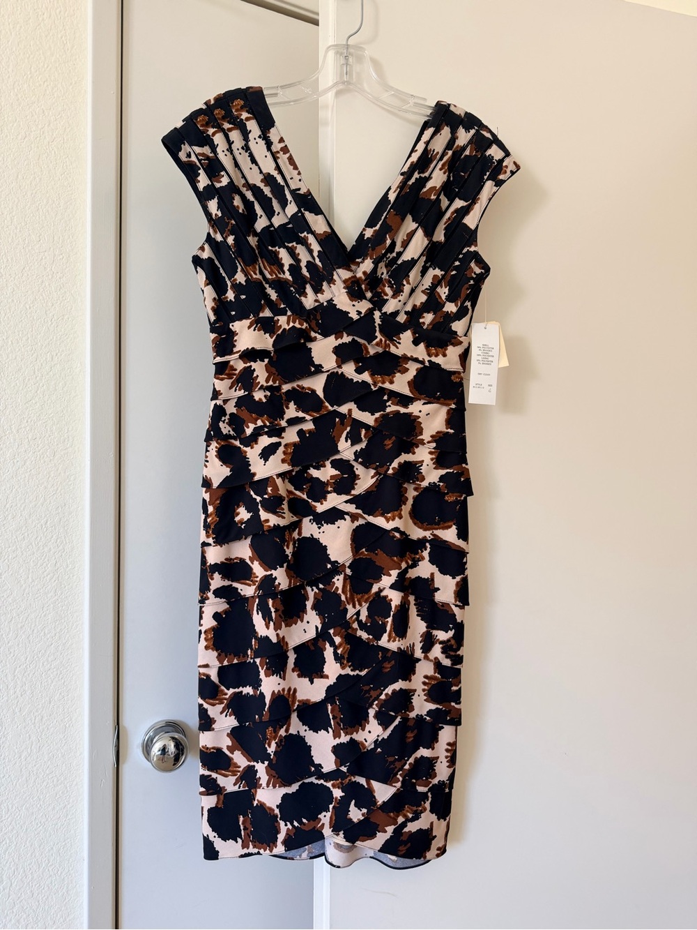 NWT Adrianna Papell Black/Brown Printed V-Neck Midi Sheath Dress (Size 4)